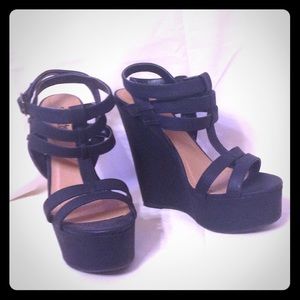 Black Platform Wedge